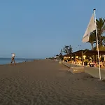 Apartamento 1ªlínea-50m De Playa-reformado-bbq Privada-vistas Al Mar-3 Terrazas Dénia