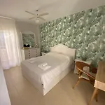 1ªlinea-50m De Playa-reformado-bbq Privada-vistas Al Mar-3 Terrazas