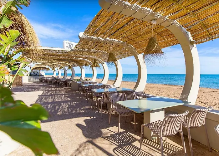 1ªlínea-50m De Playa-reformado-bbq Privada-vistas Al Mar-3 Terrazas Dénia