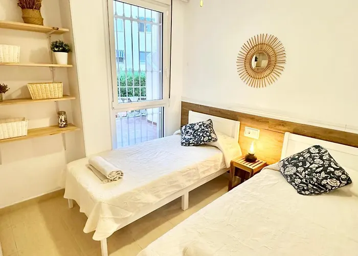 Apartamento 1ªlínea-50m De Playa-reformado-bbq Privada-vistas Al Mar-3 Terrazas